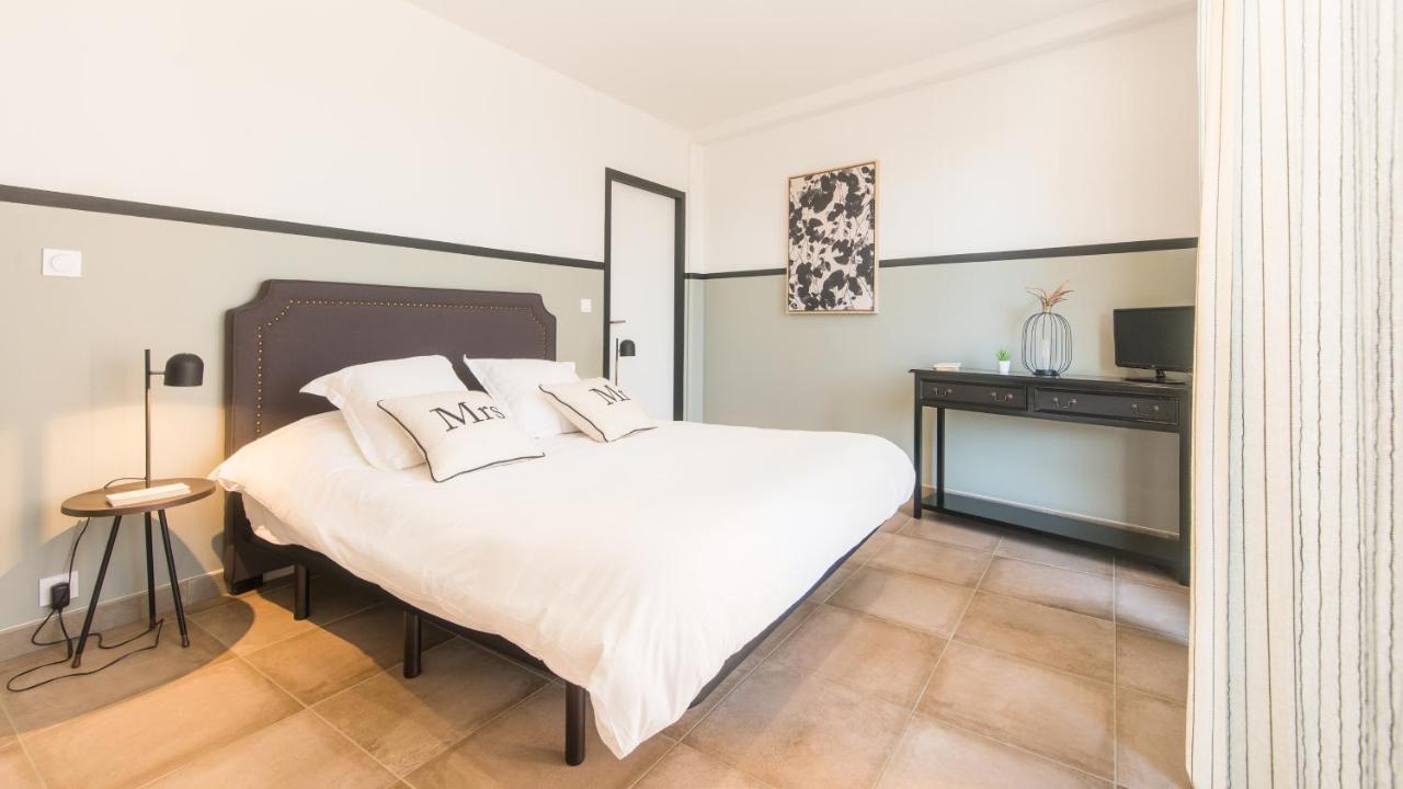 Open Sun Avec Jacuzzi Privatif Et Parking Prive Apartment Sarlat-la-Caneda Luaran gambar